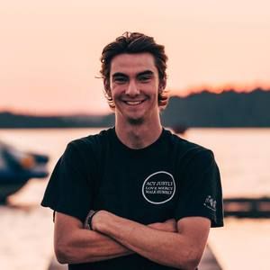 Meet your Posher, Daniel